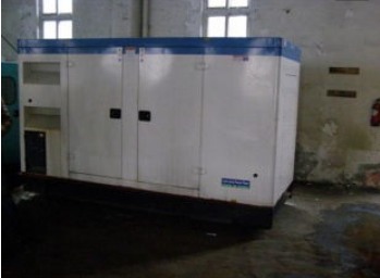 蓬江康明斯150kw大型柴油二手发电机组 蓬江康明斯150kw大型柴油二手发电机组